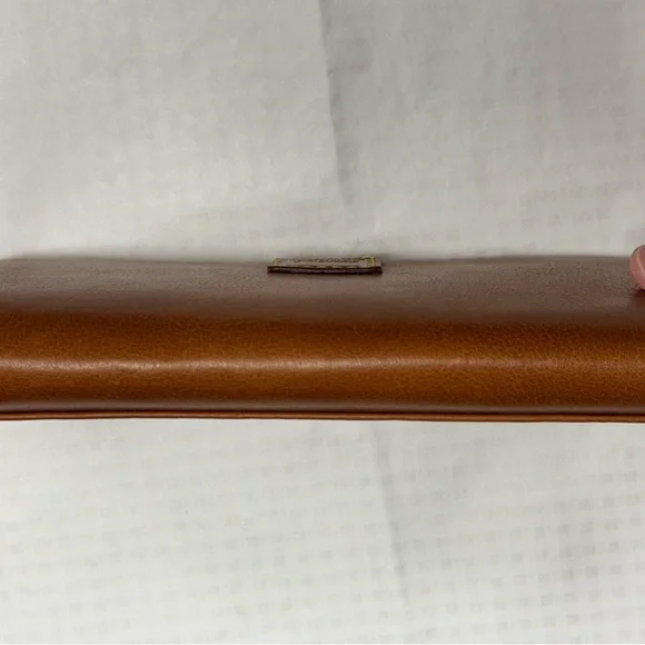 Dooney & Bourke Natural Florentine Wallet/Clutch, Stunning! - Picture 4 of 6